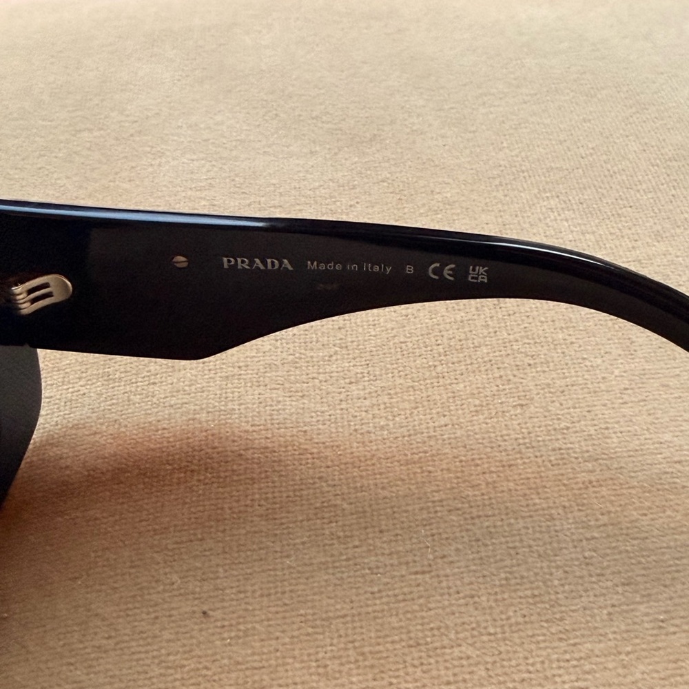 Prada Black Gloss Logo Triangle Sunglasses - Picture 5 of 5